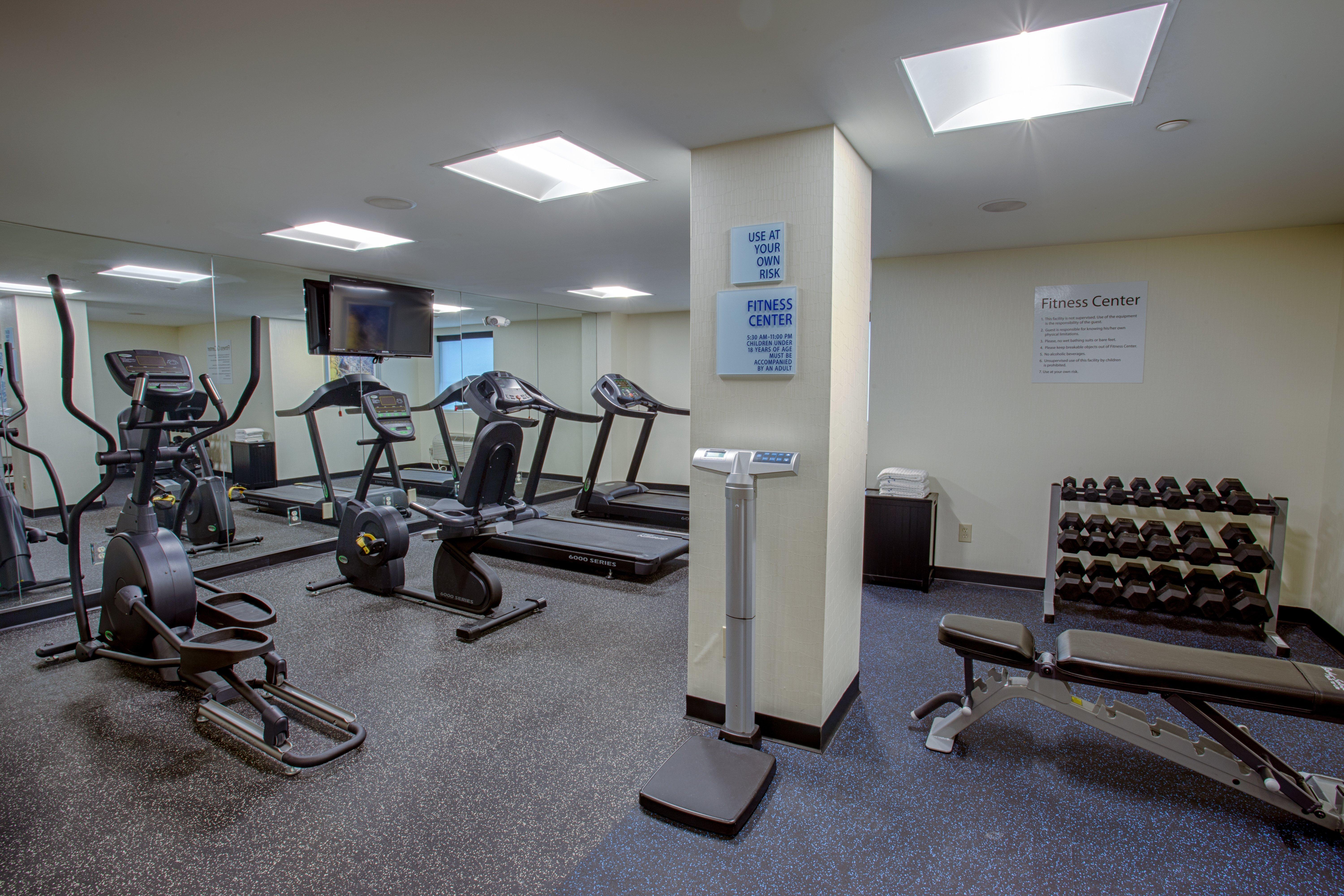 Holiday Inn Express Baltimore West - Catonsville By Ihg Exterior foto