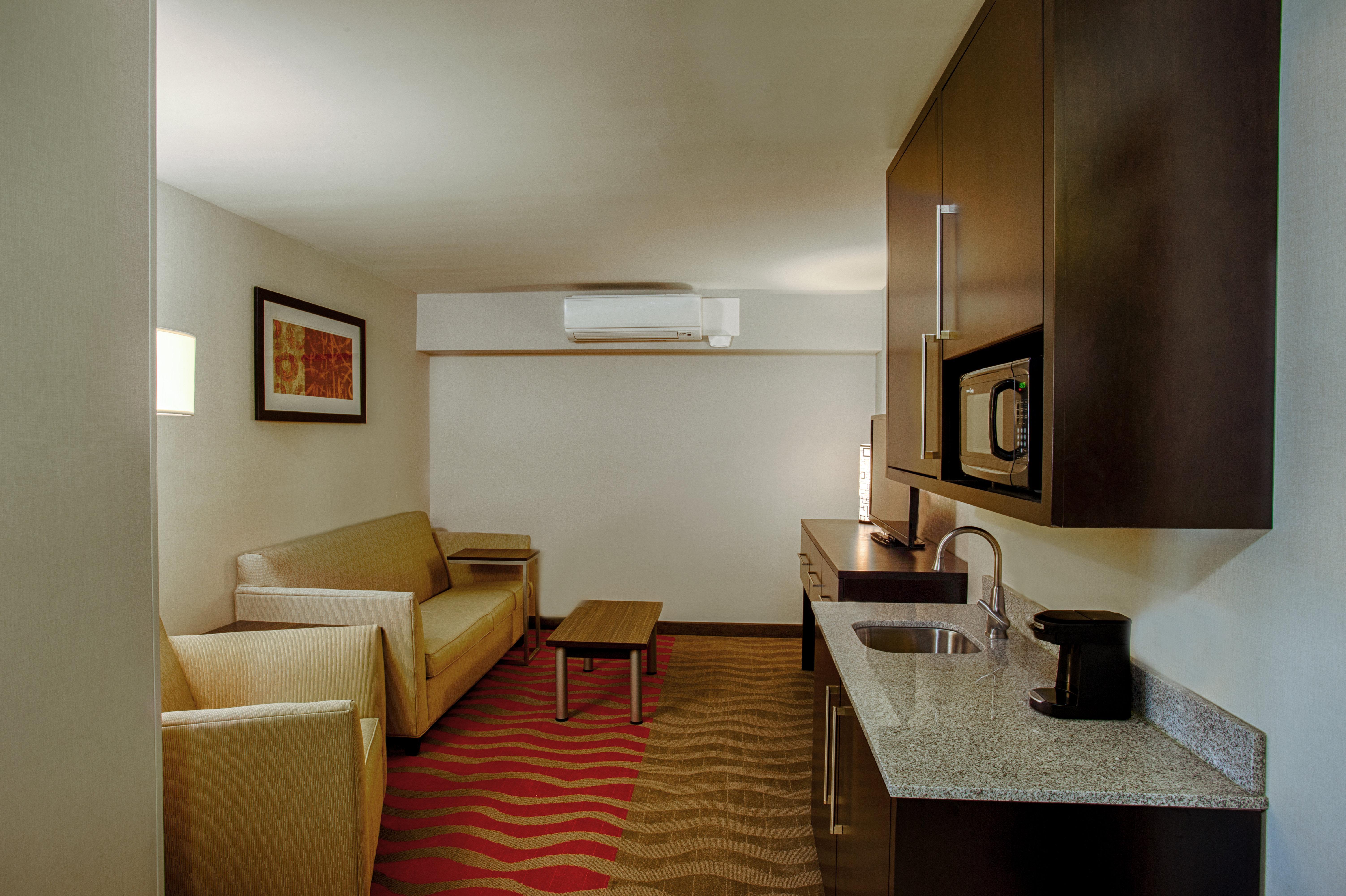 Holiday Inn Express Baltimore West - Catonsville By Ihg Exterior foto