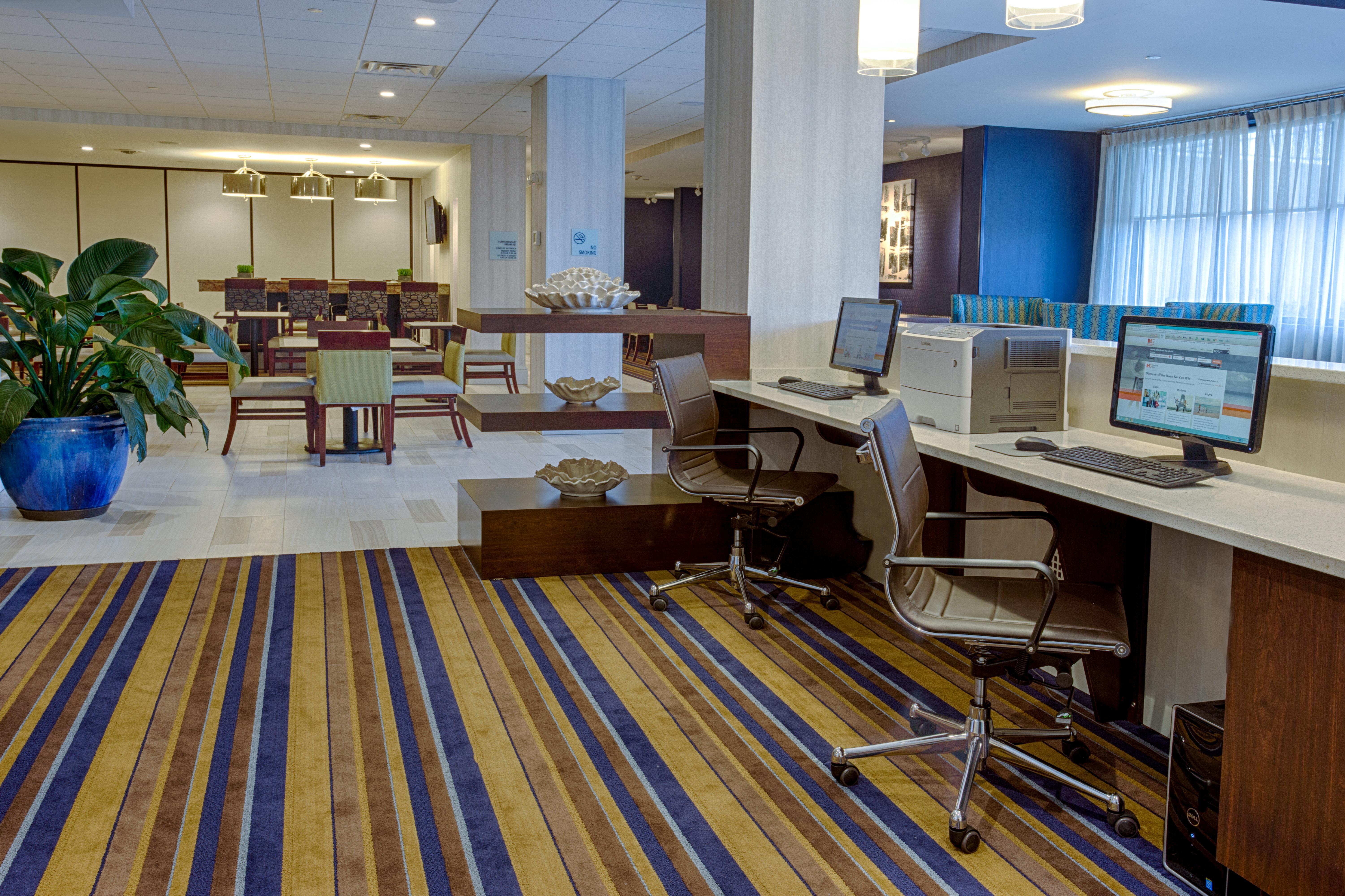 Holiday Inn Express Baltimore West - Catonsville By Ihg Exterior foto